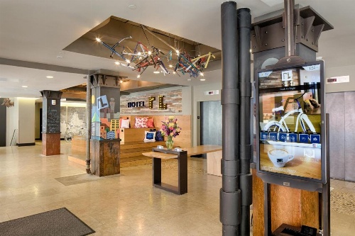 Hotel RL Baltimore Inner Harbor image 7